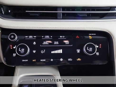 Used 2024 INFINITI QX60 Luxe w/ Vision Package AWD/4WD image 11