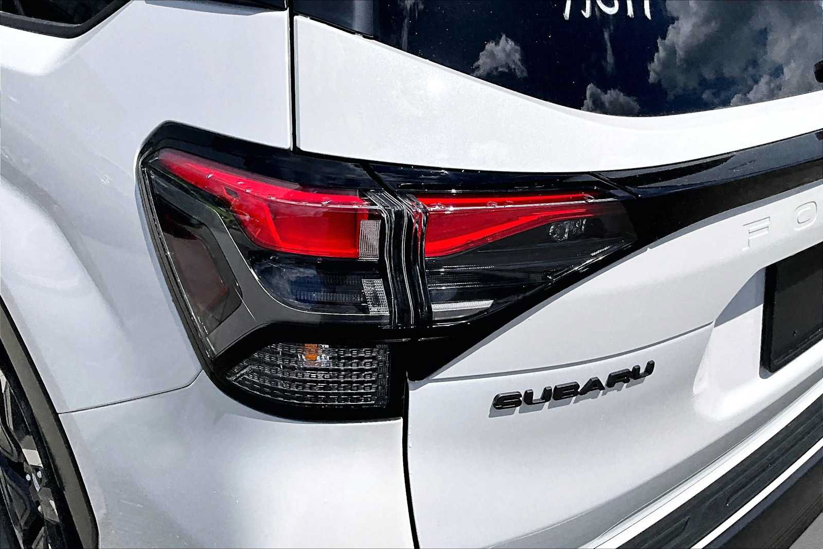 New 2026 Subaru Forester Premium AWD/4WD image 15