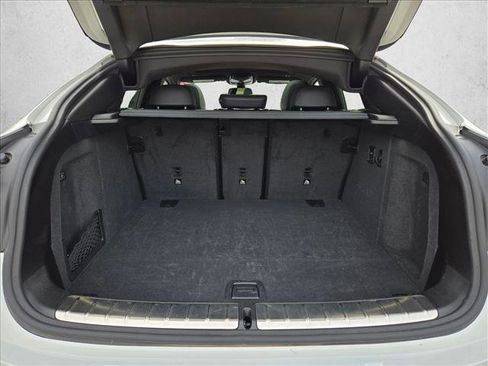 Used 2025 BMW X4 xDrive30i image 6