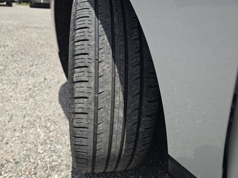 Used 2022 Chevrolet Equinox Premier FWD image 30