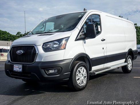 Used 2025 Ford Transit 250 Low Roof w/ Exterior Upgrade Package RWD image 2