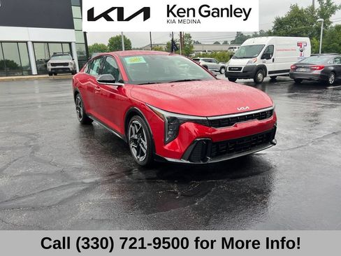 Certified 2025 Kia K4 GT-Line FWD image 6