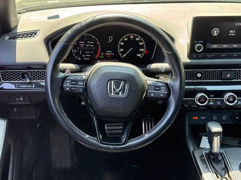 Used 2025 Honda Civic Sport image 17