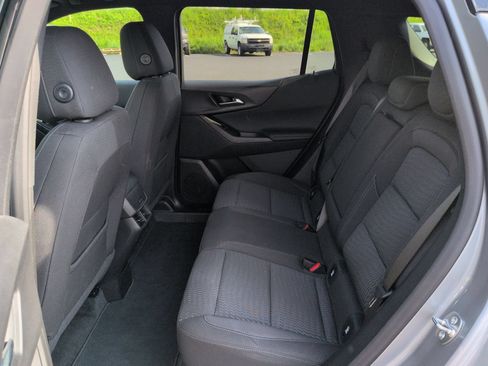 Certified 2025 Chevrolet Equinox LT w/ Safety and Technology Package AWD/4WD image 25