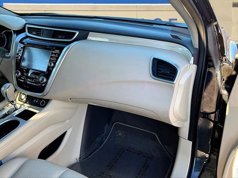 Used 2018 Nissan Murano Platinum image 25