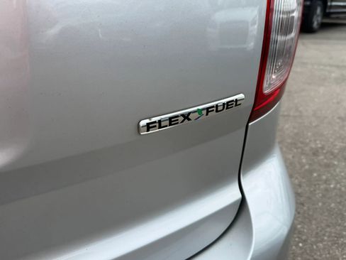 Used 2014 Ford Explorer XLT w/ Equipment Group 202A image 13