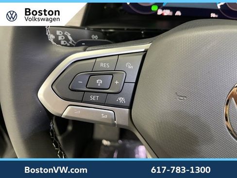 New 2026 Volkswagen Atlas Cross Sport SE image 16