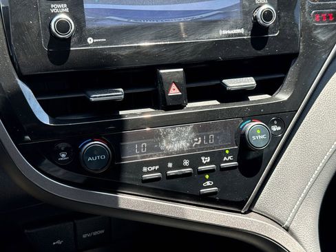 Used 2024 Toyota Camry SE FWD image 24