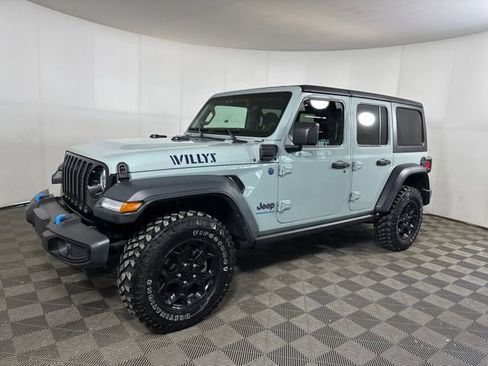 Used 2023 Jeep Wrangler Unlimited w/ Cold Weather Group image 7
