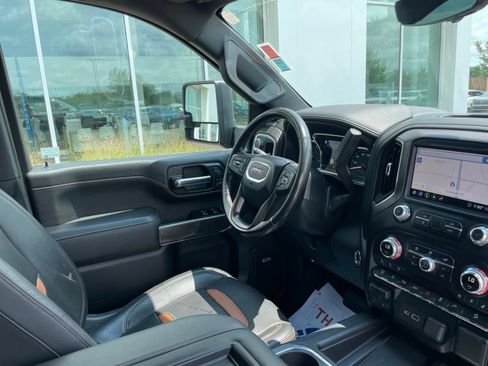 Used 2020 GMC Sierra 2500 AT4 w/ AT4 Premium Package AWD/4WD image 58