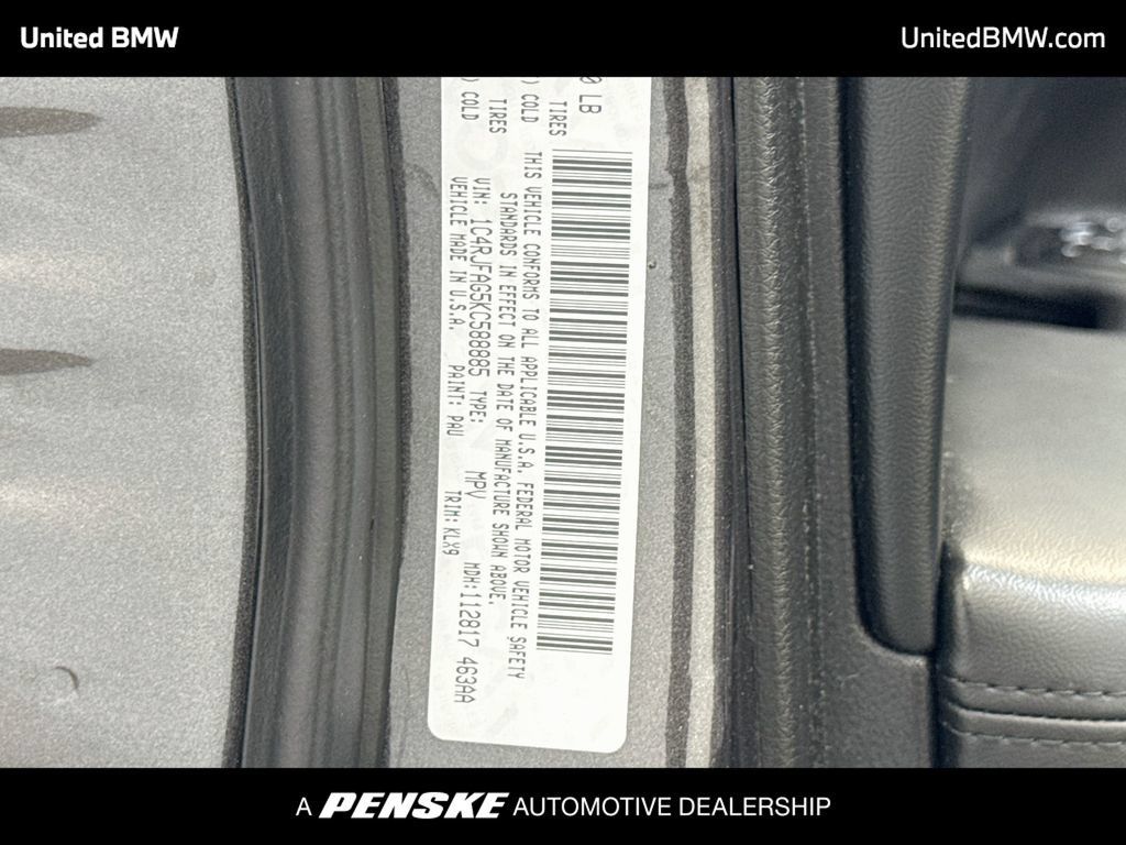 Used 2019 Jeep Grand Cherokee Altitude AWD/4WD image 15