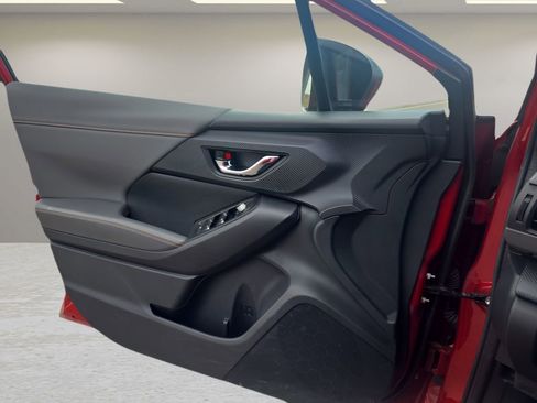 Used 2024 Subaru Crosstrek 2.5i Limited image 16