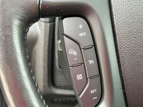 Used 2015 Buick Enclave Premium AWD/4WD image 31