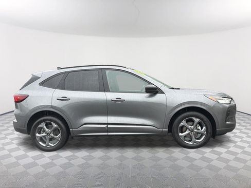 Used 2024 Ford Escape ST-Line AWD/4WD image 17