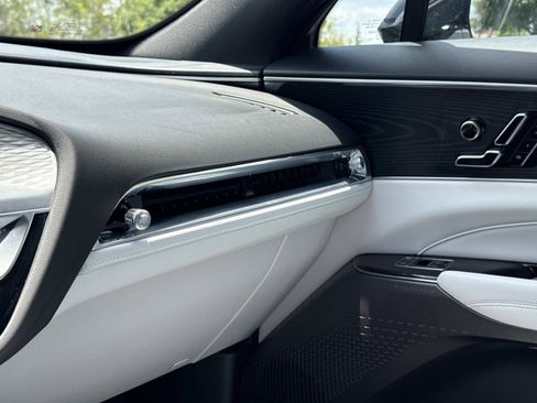 Certified 2025 Cadillac Lyriq Luxury RWD image 25