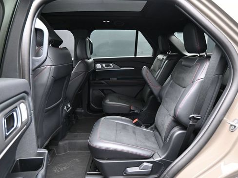 Used 2026 Ford Explorer ST w/ Sun And Sound Package AWD/4WD image 24