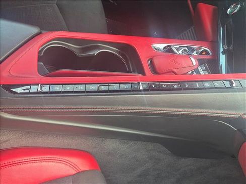 Used 2023 Chevrolet Corvette Stingray Premium Conv w/ Z51 Performance Package RWD image 18