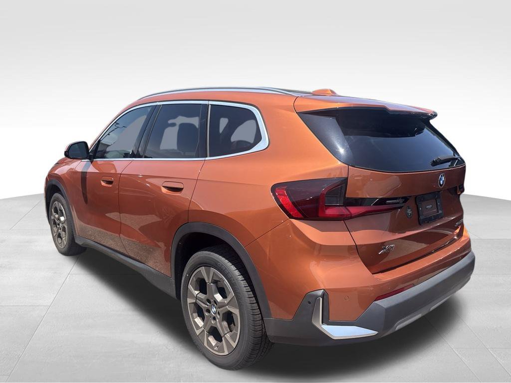 Used 2023 BMW X1 xDrive28i w/ Convenience Package AWD/4WD image 12