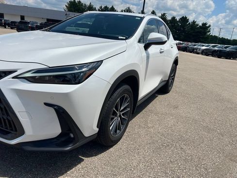Used 2024 Lexus NX 250 FWD image 10