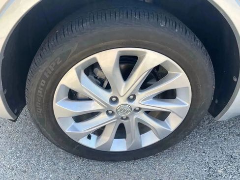 Used 2018 Buick Envision Premium w/ LPO, Active Package image 3