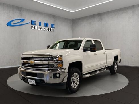Used 2016 Chevrolet Silverado 3500 LT w/ LT Convenience Package AWD/4WD image 8