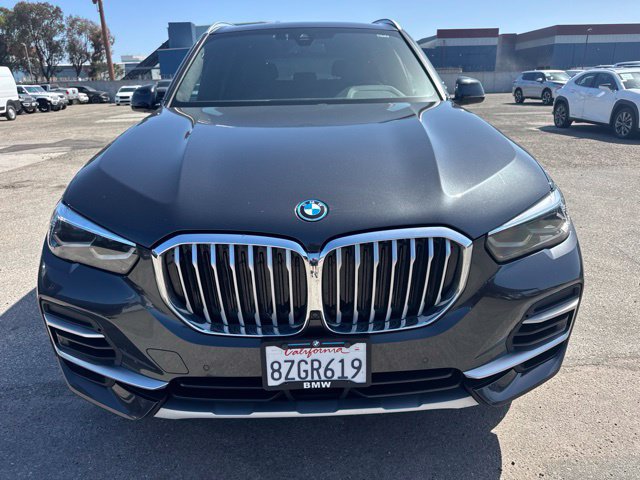 Used 2022 BMW X5 xDrive45e w/ Climate Comfort Package AWD/4WD image 2