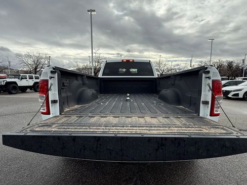 Used 2024 RAM 3500 Big Horn AWD/4WD image 26