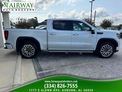 Used 2026 GMC Sierra 1500 Denali Ultimate AWD/4WD image 5