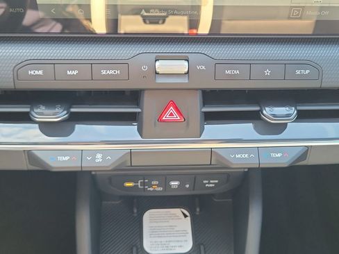 New 2026 Kia K4 GT-Line w/ GT-Line Premium Package FWD image 32