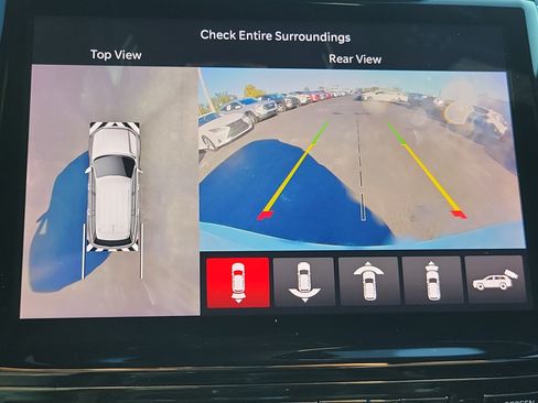 Used 2024 Jeep Grand Cherokee Trailhawk w/ Advanced Protech Group II image 23