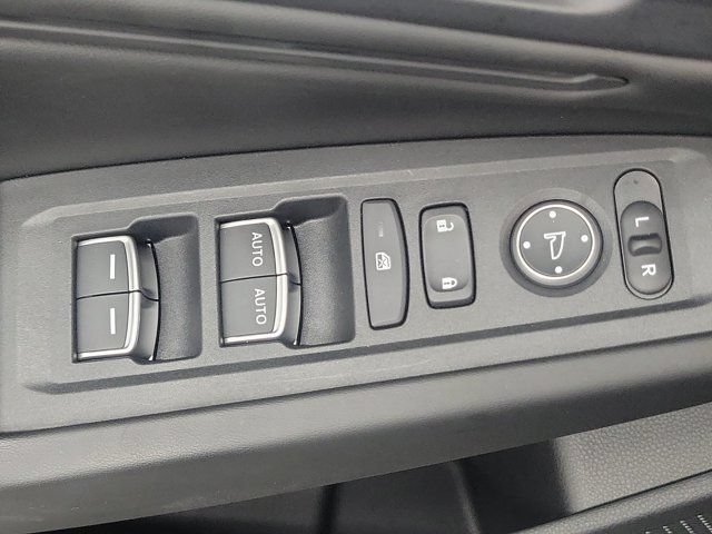 Used 2025 Honda Accord SE image 20