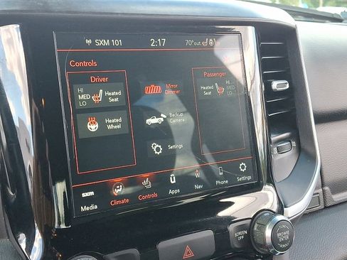 Used 2021 RAM 1500 Big Horn image 17