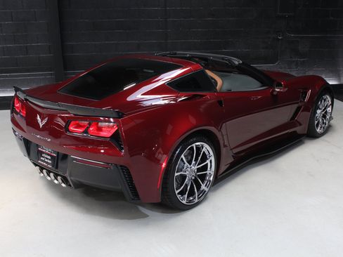 Used 2019 Chevrolet Corvette Grand Sport RWD image 23