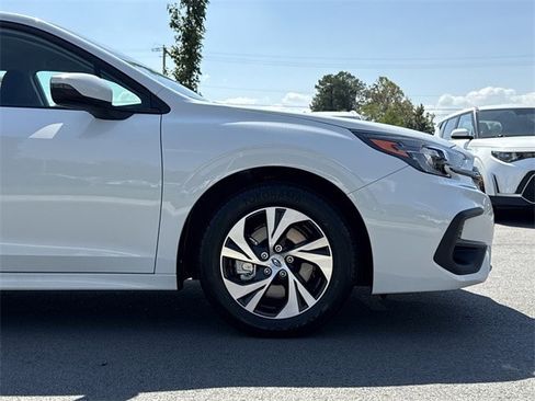 Used 2025 Subaru Legacy Premium image 9