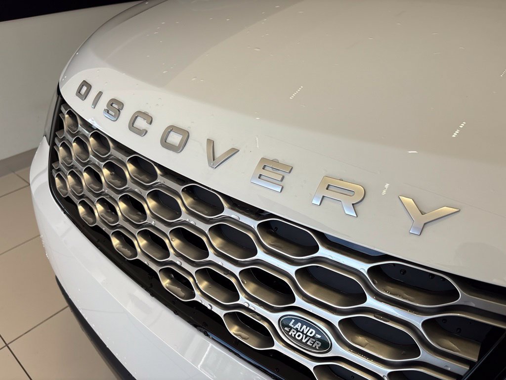 New 2026 Land Rover Discovery S AWD/4WD image 9