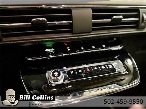 New 2024 Lincoln Corsair Reserve image 19