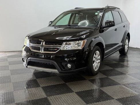 Used 2019 Dodge Journey SE FWD image 5
