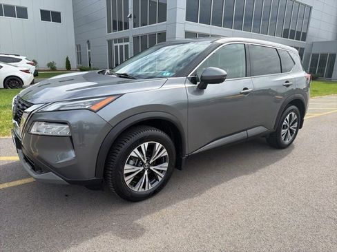Used 2021 Nissan Rogue SV AWD/4WD image 1