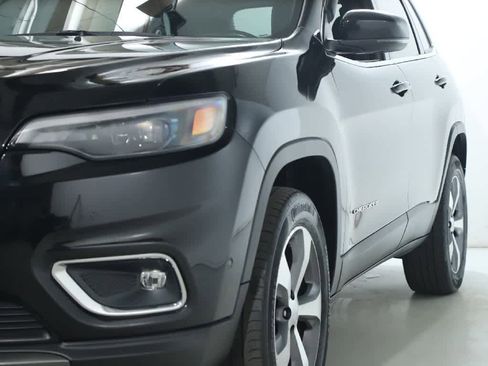 Certified 2021 Jeep Cherokee Limited image 4