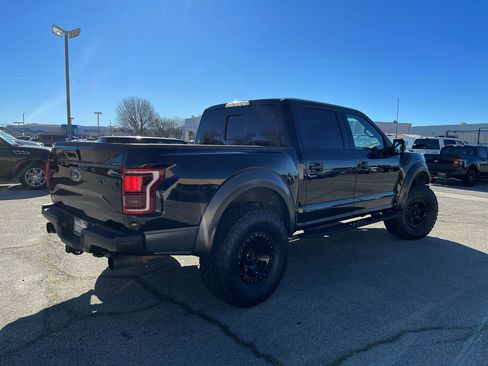 Used 2017 Ford F150 Raptor w/ Equipment Group 802A Luxury image 7