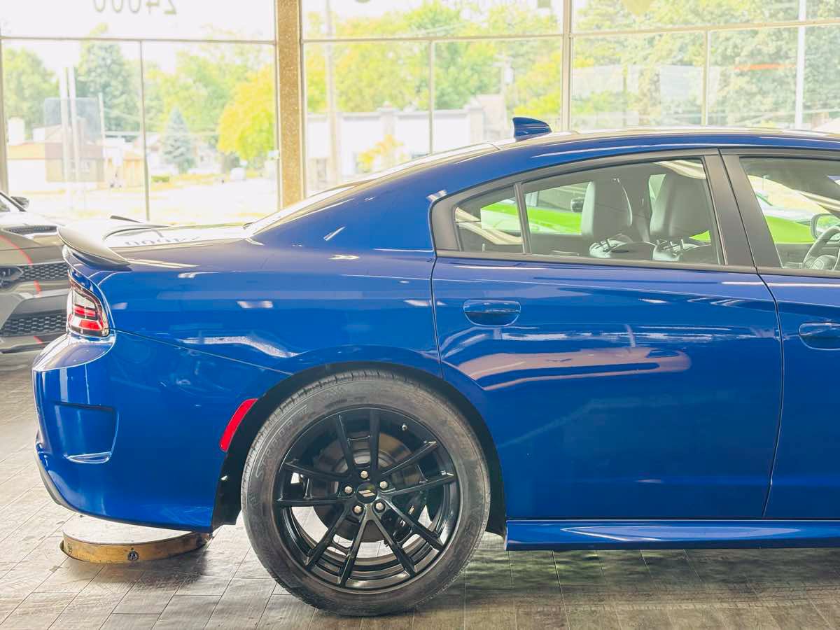 Used 2022 Dodge Charger Scat Pack w/ Dynamics Package RWD image 7