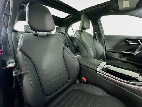 Certified 2025 Mercedes-Benz C 300 4MATIC Sedan image 36