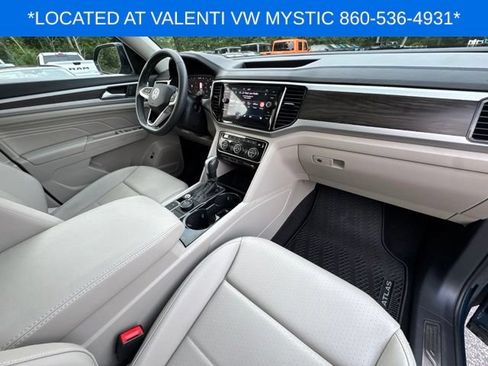 Used 2023 Volkswagen Atlas SE w/ Panoramic Sunroof Package AWD/4WD image 24