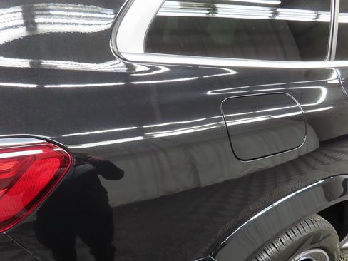 Used 2025 Mercedes-Benz GLS 450 4MATIC image 33