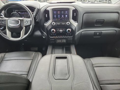 Used 2022 GMC Sierra 1500 Denali w/ Technology Package AWD/4WD image 14