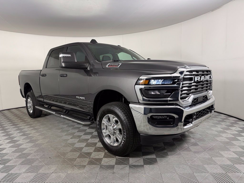 Certified 2026 RAM 2500 Big Horn AWD/4WD image 5