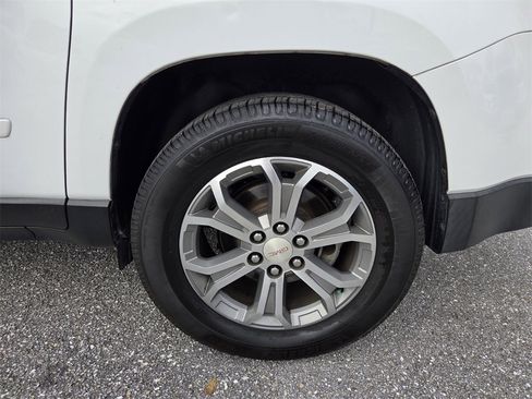 Used 2016 GMC Acadia SLT image 25