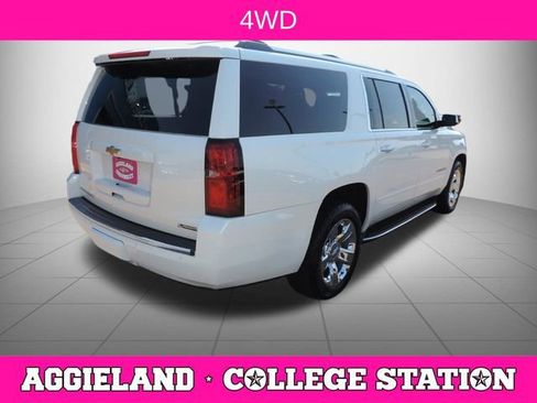 Used 2018 Chevrolet Suburban Premier AWD/4WD image 4