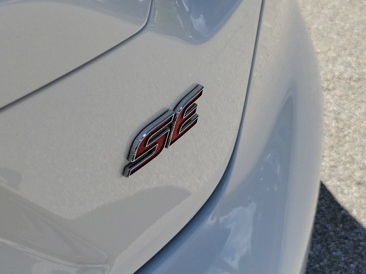 Used 2024 Toyota Corolla SE FWD image 7