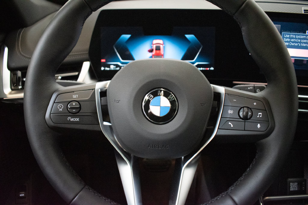 New 2026 BMW X1 xDrive28i w/ Convenience Package AWD/4WD image 12